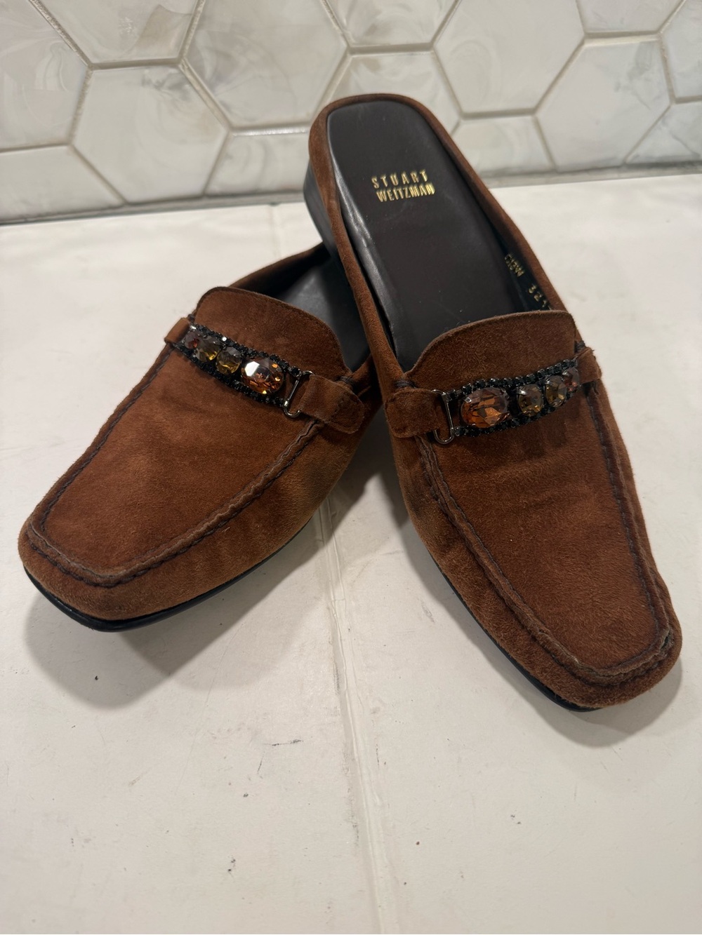 Stuart Weitzman Brown Suede Gemstone Mule Loafers Comfort Slip-On Sz 8